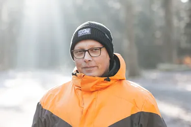 Winterporträt im Wald